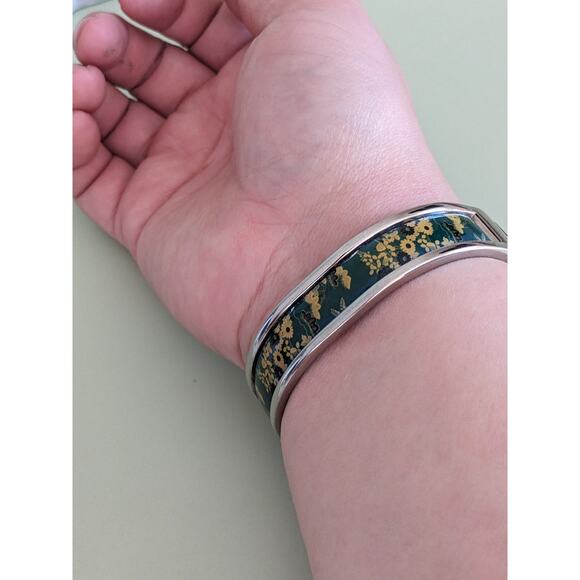 Vintage Domani Silver Tone Bangle Watch Yellow Florals on Green - Picture 10 of 10